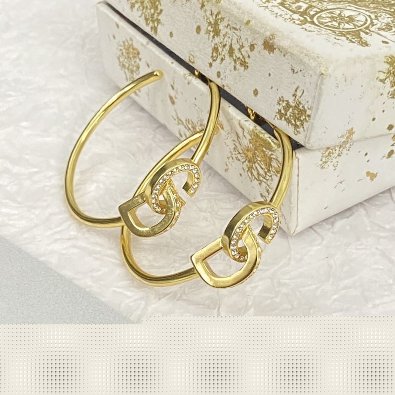 ch**an D*or earrings